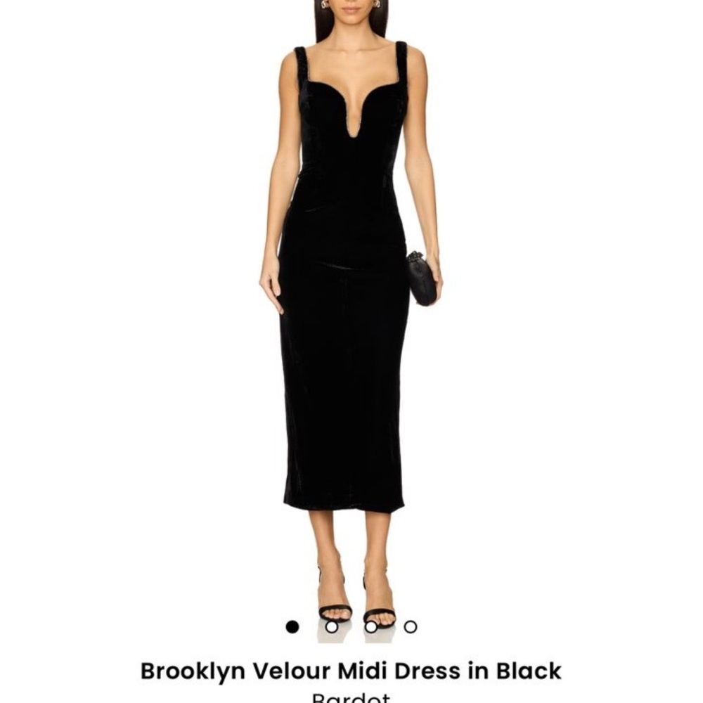 Bardot Elegant Black Velour Midi Dress
